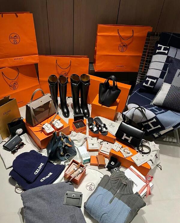 曹妃甸区回收奢侈品鞋服